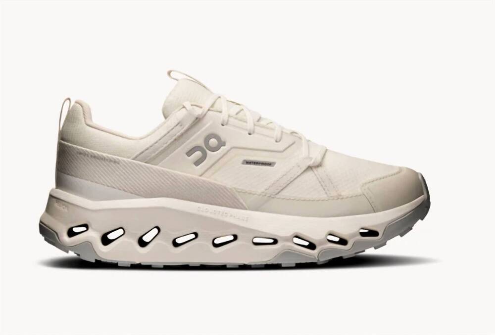 NEW ON CLOUD women's cloudhorizon waterproof sneakers in ivory/ice